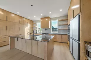 2339 Knights Ct, Tyler, TX 75703 - Photo 9