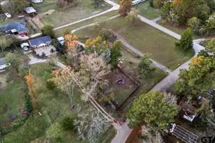 10905 Shadow Wood Cir, Whitehouse, TX 75791 - Photo 37