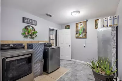 525 W Vance, Tyler, TX 75702 - Photo 13