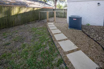 700 Oxford Drive, Tyler, TX 75703 - Photo 45