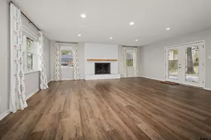 700 Oxford Dr, Tyler, TX 75703 - Photo 9