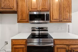 16840 Terrebonne Dr, Tyler, TX 75703 - Photo 13