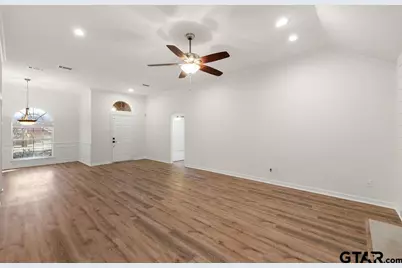 16840 Terrebonne Drive, Tyler, TX 75703 - Photo 7