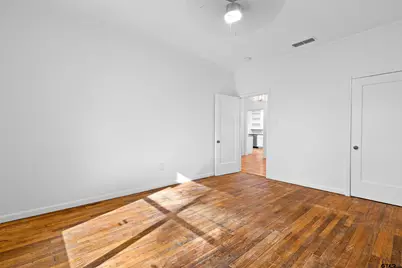 204 W Jones, Longview, TX 75602 - Photo 35