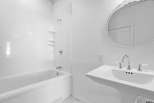 204 W Jones, Longview, TX 75602 - Photo 33