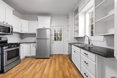 204 W Jones, Longview, TX 75602 - Photo 3