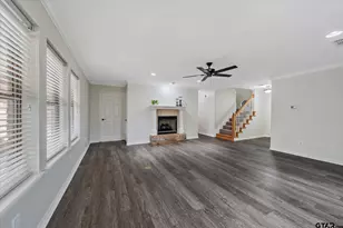 504 Susie St, Chandler, TX 75758 - Photo 3