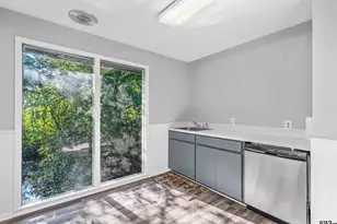 606 Brookside Dr, Jacksonville, TX 75766 - Photo 11