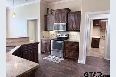 207 Bedford, Bullard, TX 75757 - Photo 11