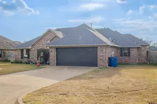 207 Bedford Place, Bullard, TX 75757 - Photo 3
