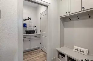 24012 Wildflower Cir, Lindale, TX 75771 - Photo 17