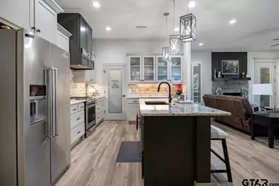 24012 Wildflower Circle, Lindale, TX 75771 - Photo 11