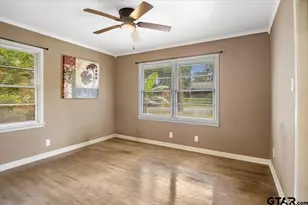 2216 Pleasent Dr, Tyler, TX 75701 - Photo 13