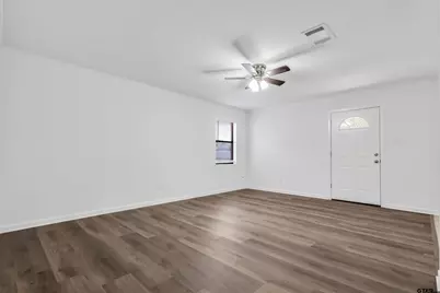 120 Laura Street, Mineola, TX 75773 - Photo 11