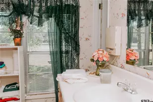 1609 County Rd 2626, Wells, TX 75976 - Photo 13