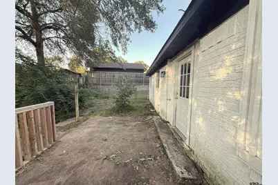 201 N Meadowbrook, Overton, TX 75684 - Photo 19