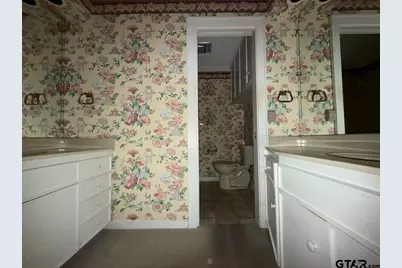 1022 Troup Highway, Tyler, TX 75701 - Photo 23