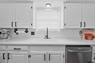 220 An County Road 3732, Palestine, TX 75801 - Photo 11