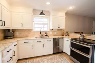 2618 Prestwick Rd, Jacksonville, TX 75766 - Photo 9