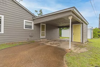 524 N College St, Lindale, TX 75771 - Photo 7