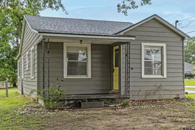 524 N College St, Lindale, TX 75771 - Photo 5