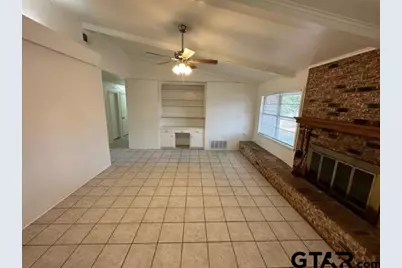 1401 Kensington Dr, Tyler, TX 75703 - Photo 3