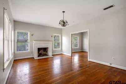 322 S Clayton, Tyler, TX 75702 - Photo 3