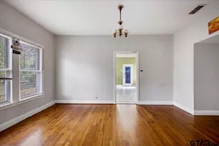 322 S Clayton, Tyler, TX 75702 - Photo 7