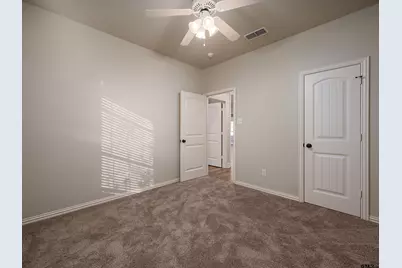 1903 Old Oak Dr, Tyler, TX 75703 - Photo 21