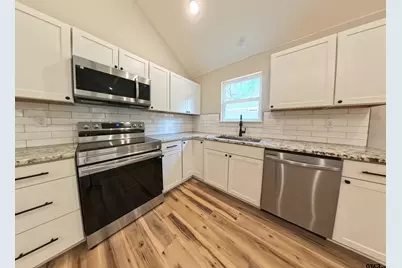 504 Post Oak Dr, Bullard, TX 75757 - Photo 3