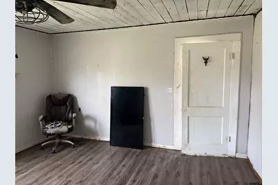 324 S Martin Street, Chandler, TX 75758 - Photo 9