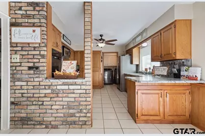 809 Jeffrey Drive, Tyler, TX 75703 - Photo 13