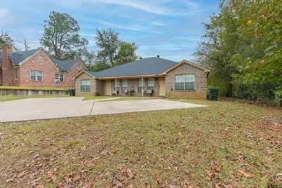 1421 E Houston St, Tyler, TX 75702 - Photo 3