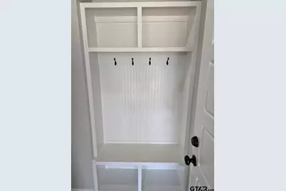 910 Alex Dr, Whitehouse, TX 75791 - Photo 5