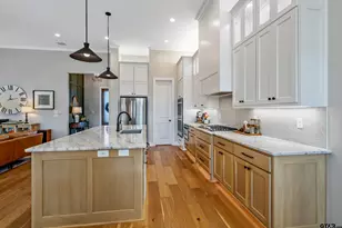 4538 Brushy Crk Cv, Tyler, TX 75703 - Photo 9