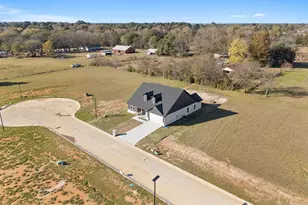 105 W Teal Dr, Troup, TX 75789 - Photo 33