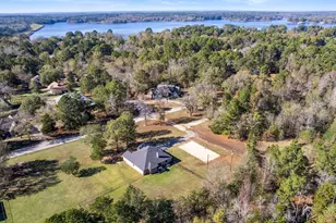 16785 S Lakeview Dr, Troup, TX 75789 - Photo 1