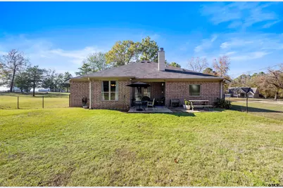 16785 S Lakeview Dr, Troup, TX 75789 - Photo 23