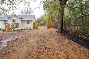 915 Britton, Tyler, TX 75701 - Photo 3