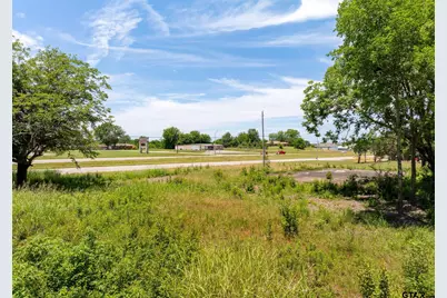 204 N Doctor M Roper Pkwy, Bullard, TX 75757 - Photo 5