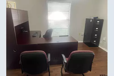 1113 S Main, Lindale, TX 75771 - Photo 3