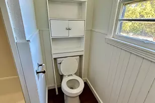 1101 W Elk St, Henderson, TX 75652 - Photo 9