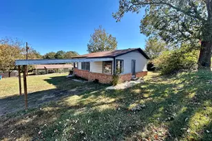 1101 W Elk St, Henderson, TX 75652 - Photo 29