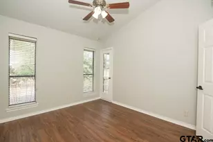 5827 Hollytree, Tyler, TX 75703 - Photo 27