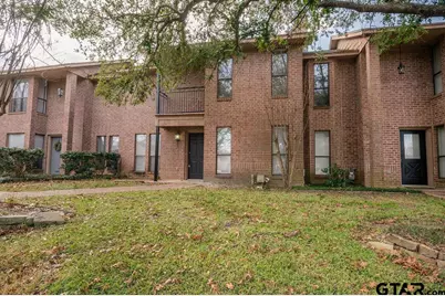 5827 Hollytree, Tyler, TX 75703 - Photo 1