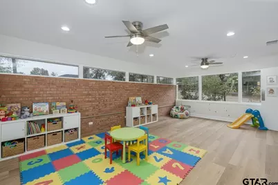 1709 Edgewood, Tyler, TX 75701 - Photo 15