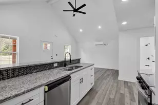 22797 Creekwood Dr, Flint, TX 75762 - Photo 7