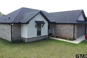 604 Head St, Palestine, TX 75801 - Photo 1