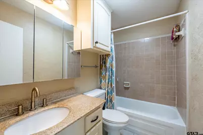 287 Hollybrook Dr., Kilgore, TX 75662 - Photo 15