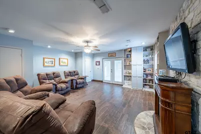 287 Hollybrook Dr., Kilgore, TX 75662 - Photo 11